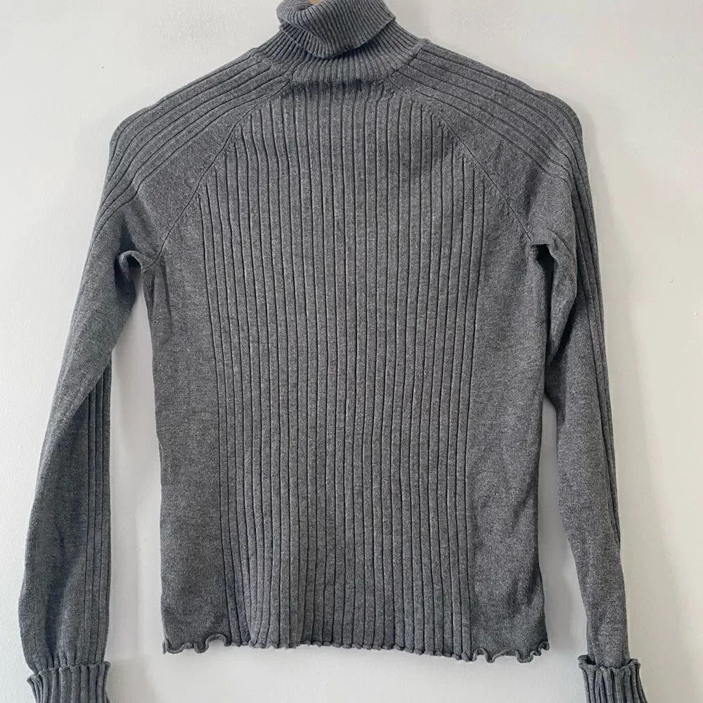 Zara Knit Turtluneck grey sweater